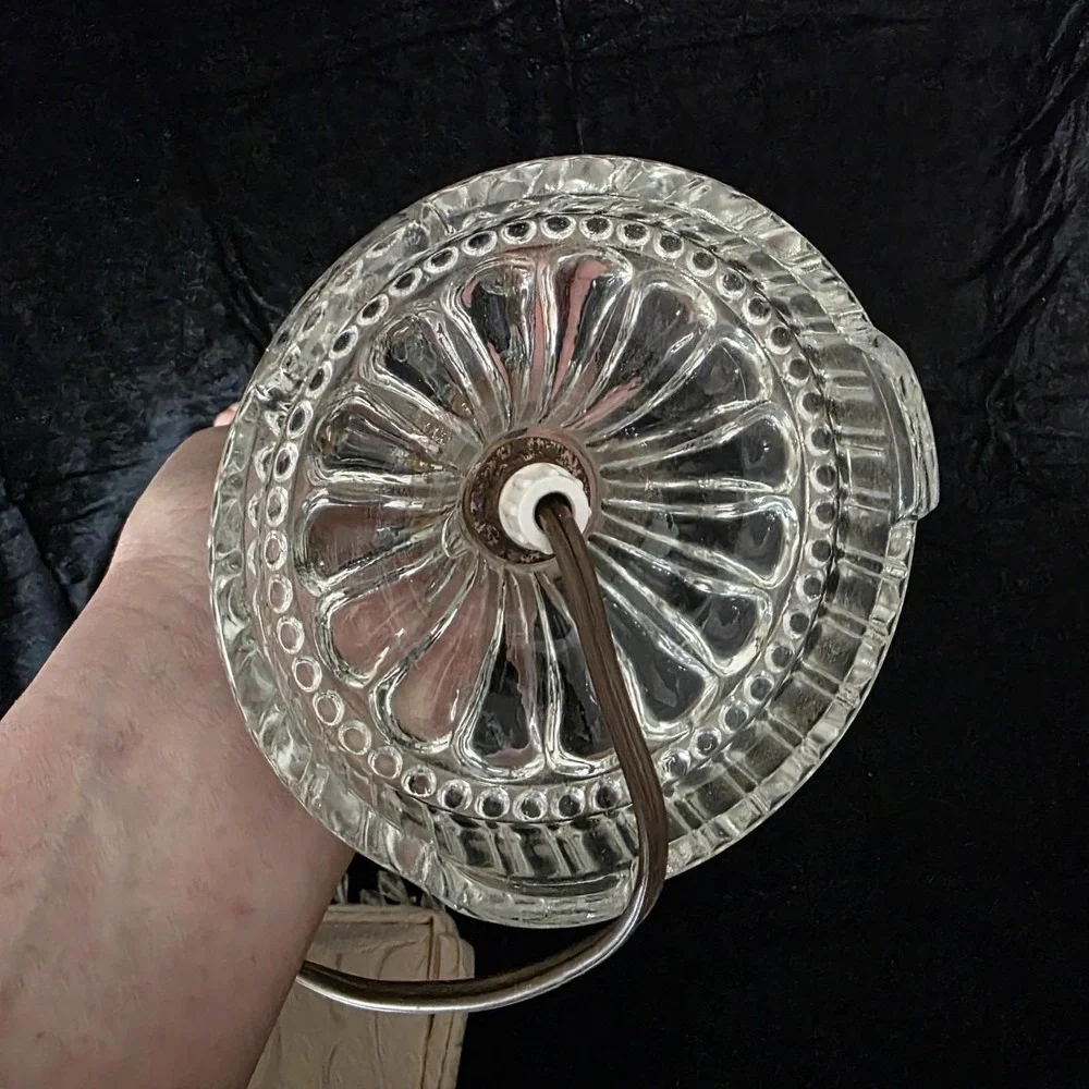 VTG Swirl Glass Table Budoir Lamp With Brass Accent & Beaded Ivory Shade - Small
